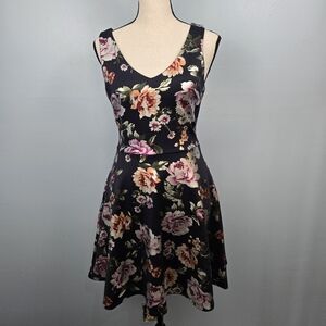 Soprano Floral Fit &‎ Flare Sleeveless Dress Size Small